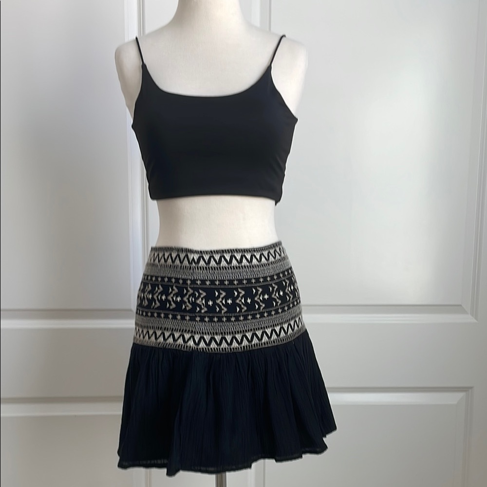 New With Tags Zara Embroidered Black Women's Skirt